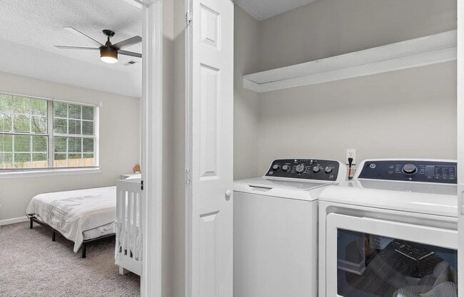 Photo - 6860 Moores Mill Rd