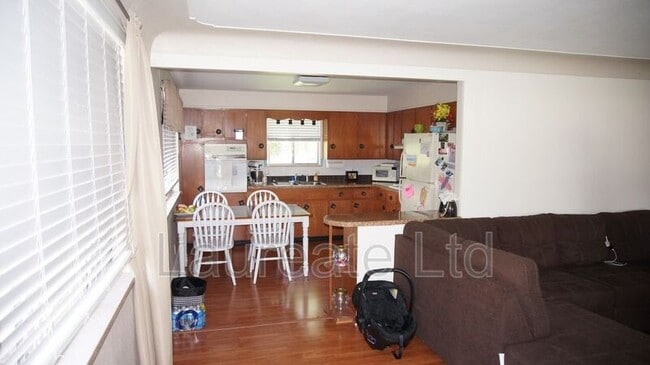 Photo - 3622 Allison St