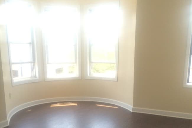 Photo - 182 Ferry St Unidad 2