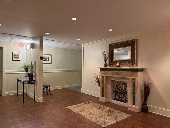 Photo - 1625 Sheridan Rd Unit 313