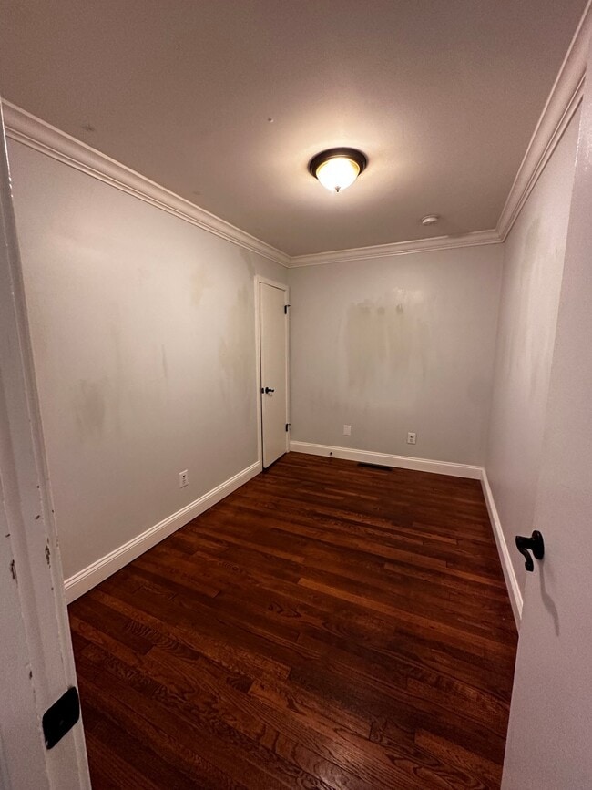 Photo - 1712 Henry Rd