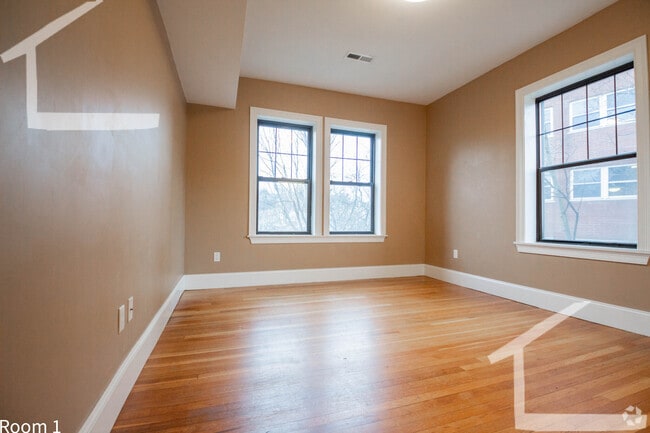 Building Photo - 1592 Beacon St Rental