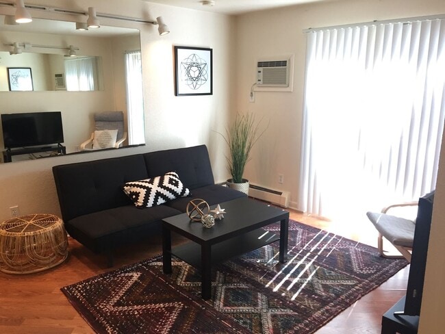 Building Photo - Park Mesa Rental
