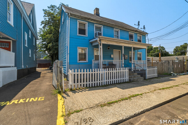 Photo - 45 Columbia St