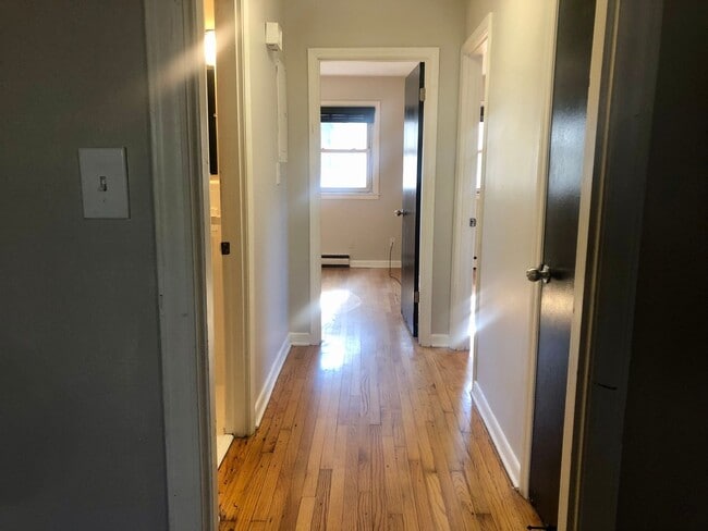 Photo - Awesome 2BR/1Bathroom Apartment in popular LAKEWOOD near Duke University!