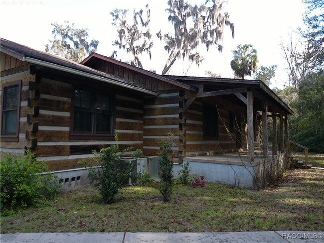 Photo - 211 W Vine St