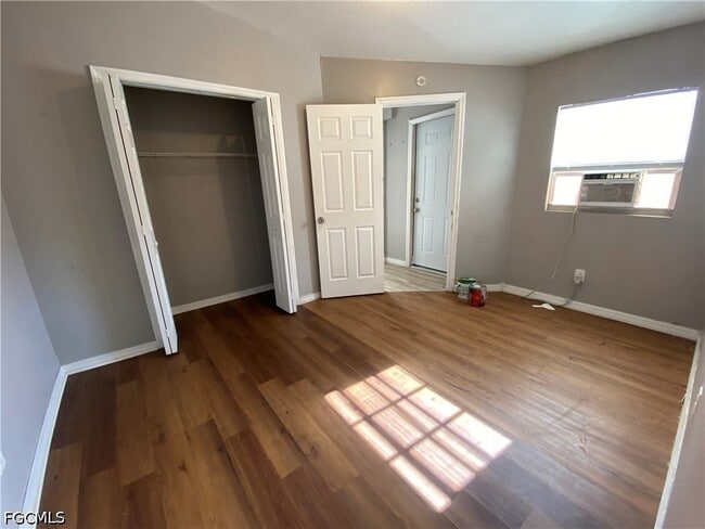 Photo - 2210 Cantor Ln