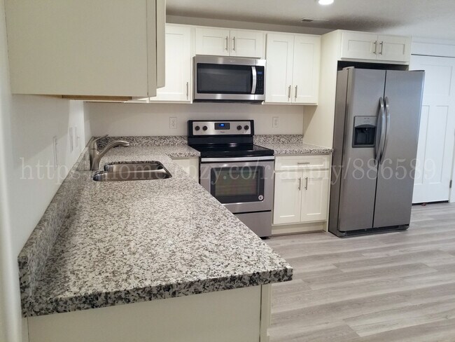 Photo - 115 N 410 E St