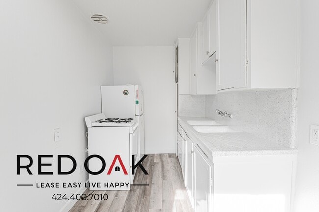 Photo - 1094 Cherry Ave Unit 1