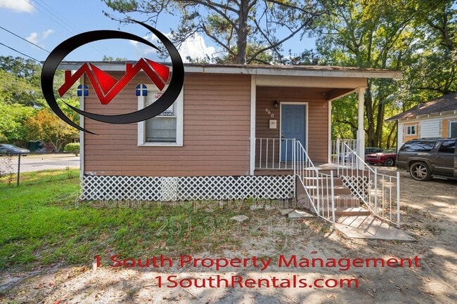 Building Photo - 660 Summerville St Rental