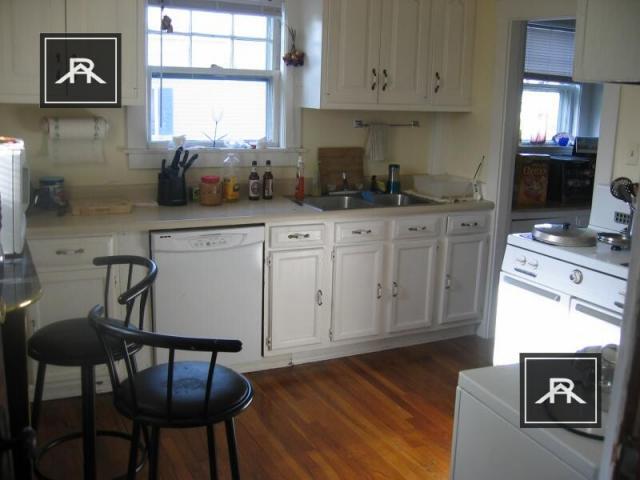 3 bedroom in Brighton MA 02135 - 3 bedroom in Brighton MA 02135 Unidad 3 Rental