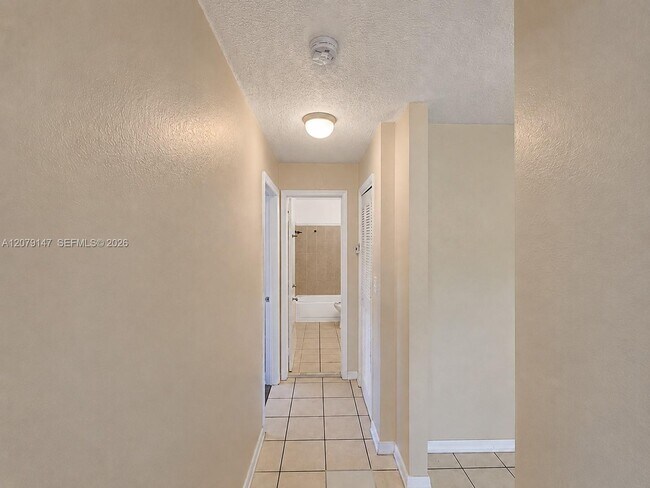 1901 SW 97th Terrace Unit 1
