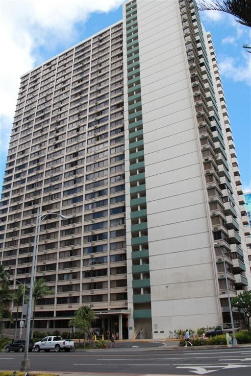 Kukui Plaza 1 Bedroom, 1 Bathroom, 1 Parki... - Kukui Plaza 1 Bedroom, 1 Bathroom, 1 Parki... Condo Unit 1611