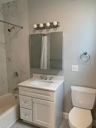 54 Waverly St Unit 2