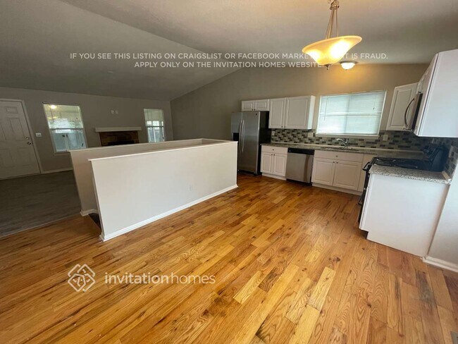 Photo - 12448 Bellaire St