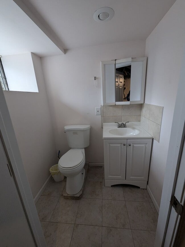 Building Photo - Front Porch Row - Overbrook Park