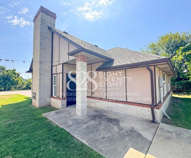 Photo - NEW TO THE MARKET! Spacious 4 Bed/2 Bath Near very Close to Campus!!