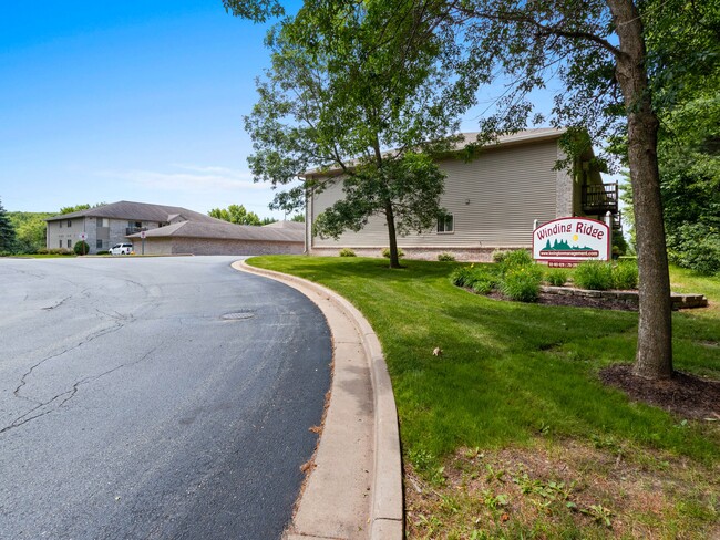Winding Ridge Estates