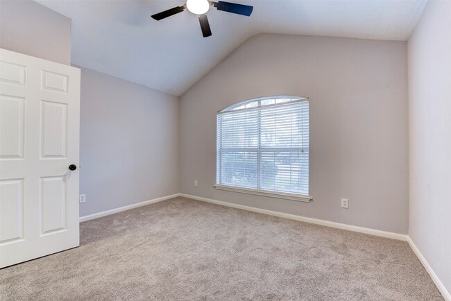 Photo - 9026 Eaglecove Dr