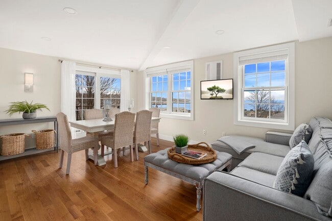 Photo - WINTER RENTAL: Portside Overlook Unit Portside Overlook