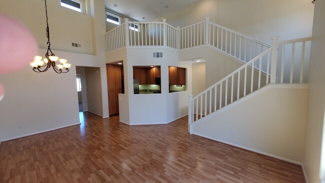 Building Photo - 10488 Hollingsworth Way Rental