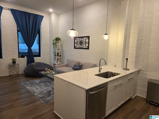 Photo - 1329 4th Ave S Unidad 312