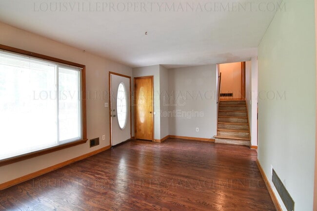 Photo - 5122 Braidwood Dr