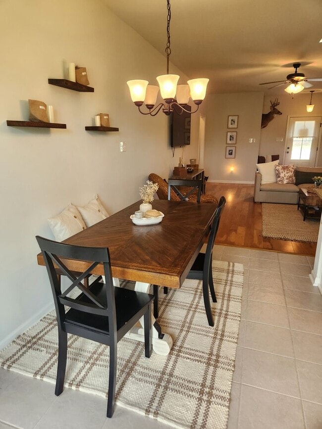 Photo - 3 bedroom in Youngsville in Milton School ...