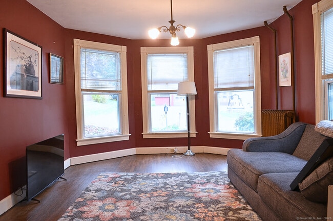 Photo - 21 Shepard Rd