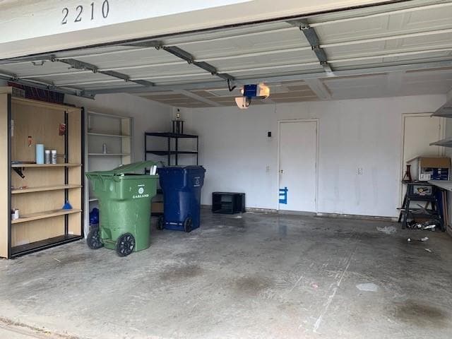 Photo - 2210 Meredith Ln