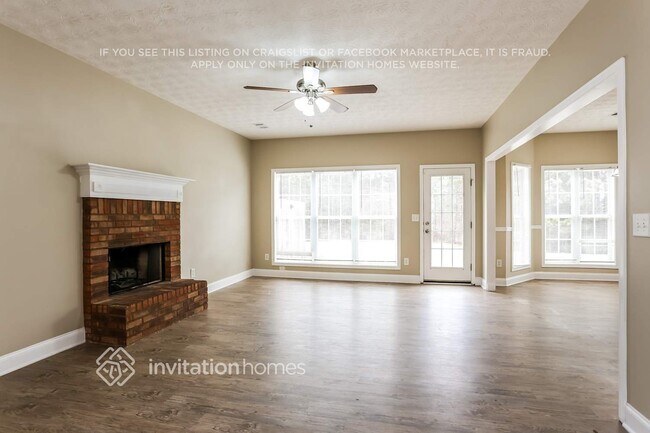 Photo - 225 Hedgewood Dr