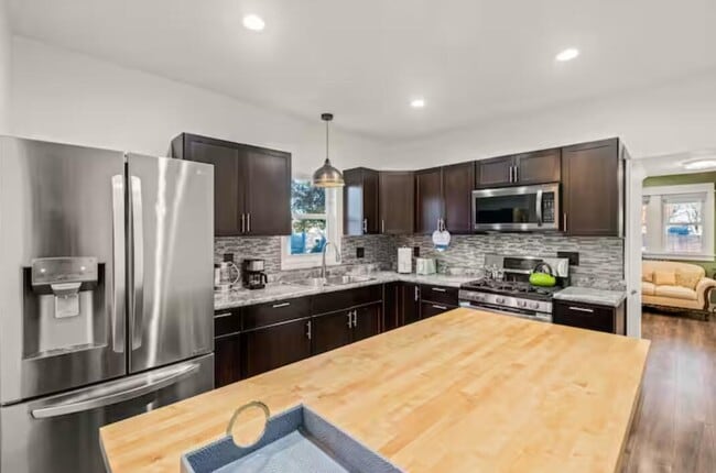 Photo - 2853 S Ellen St