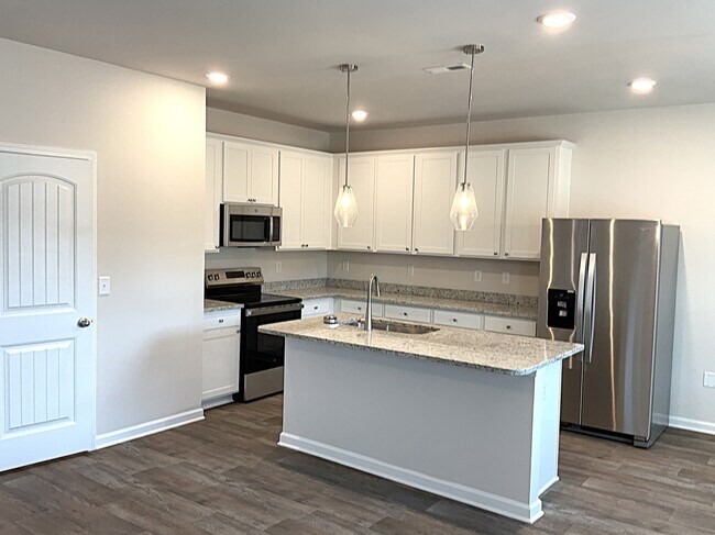 Photo - 3216 Emberly Dr