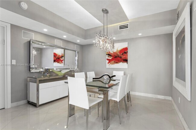 Photo - 7000 Island Blvd Unidad 2108