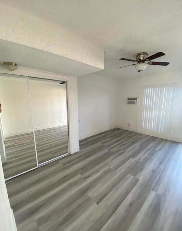 Photo - 1520 S Casino Center Blvd