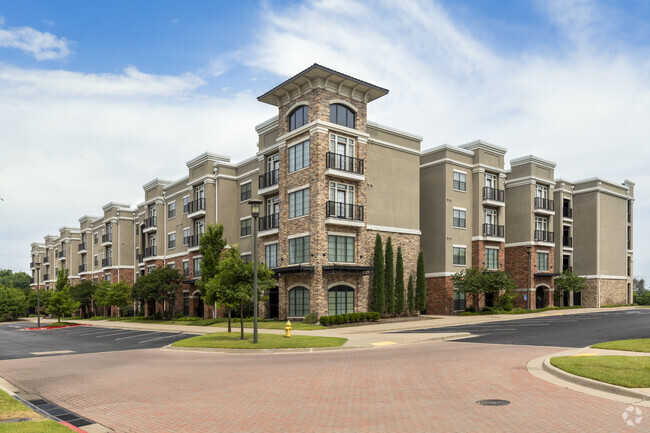 Building Photo - Riverwalk Apartments