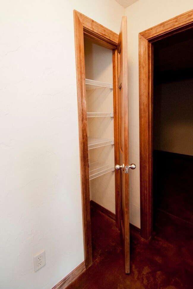 Photo - Union Biscuit Warehouse 108 Unidad UB 108