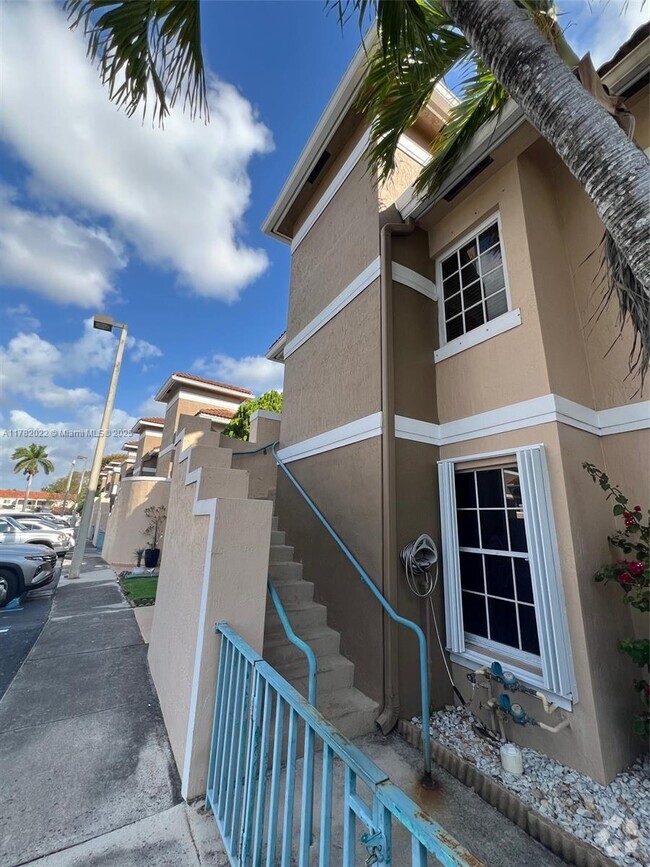 Building Photo - 6445 SW 130th Pl Rental