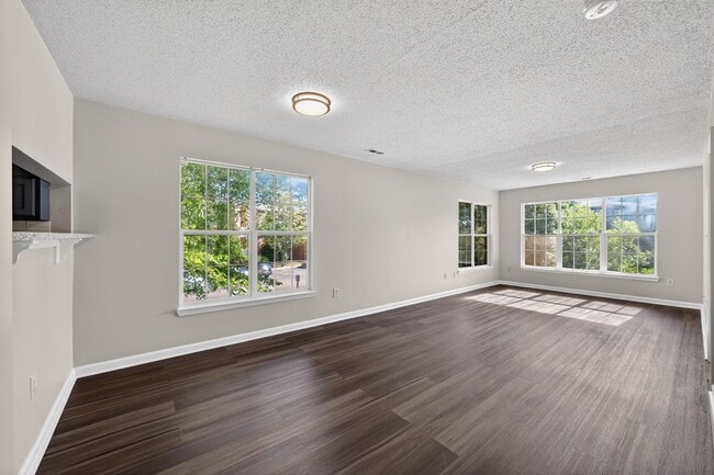 Photo - 4246 Villas Dr