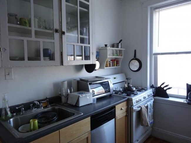 Photo - 45 Ashford St Unit 18