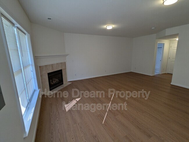 Photo - 35090 Sara Ct