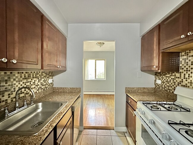 Photo - 5820 N Sheridan Rd Unidad 305