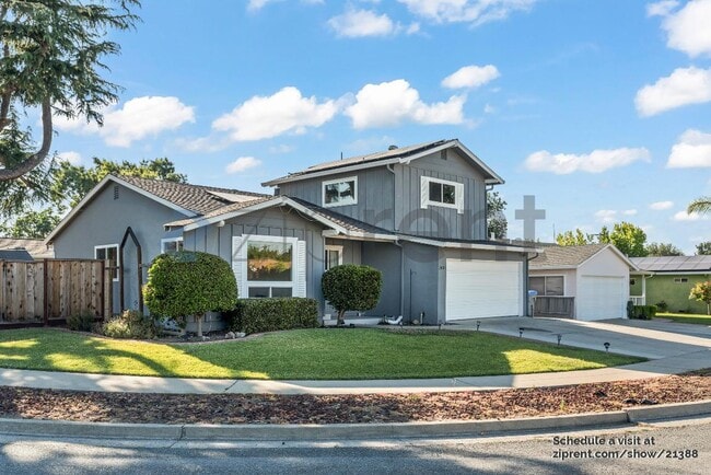 Photo - 2435 Denevi Dr