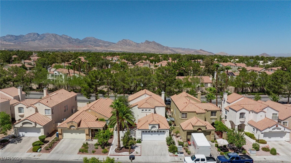 Photo - 1805 Derbyshire Dr