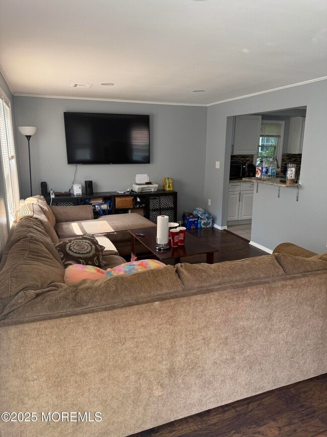 Photo - 148 Dewitt Ave