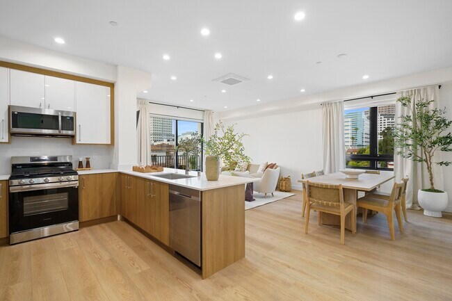 Photo - The Milford Apartments