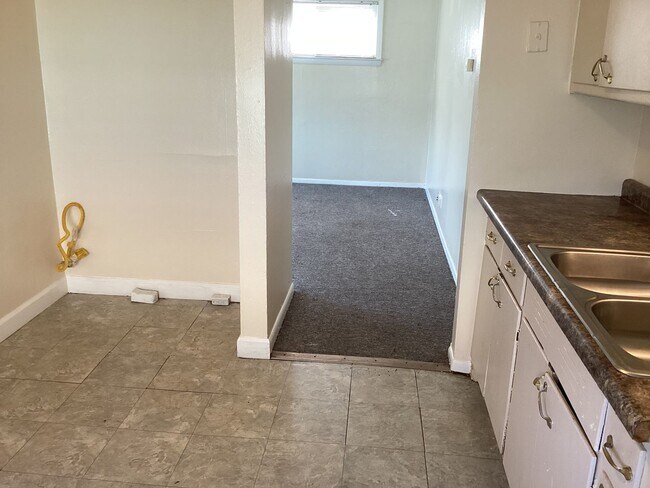 Photo - 7122-7124-7124 W Silver Spring Dr Unit Lower (7122)