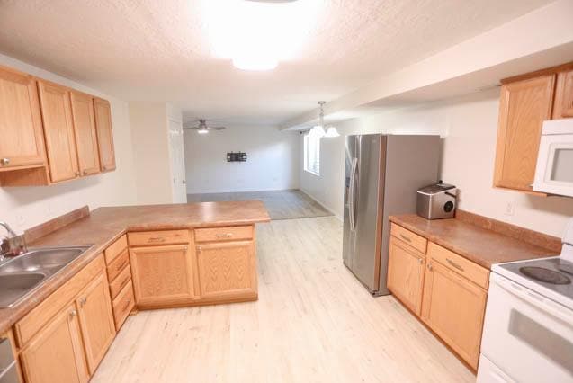 Photo - 1401 W 2250 S