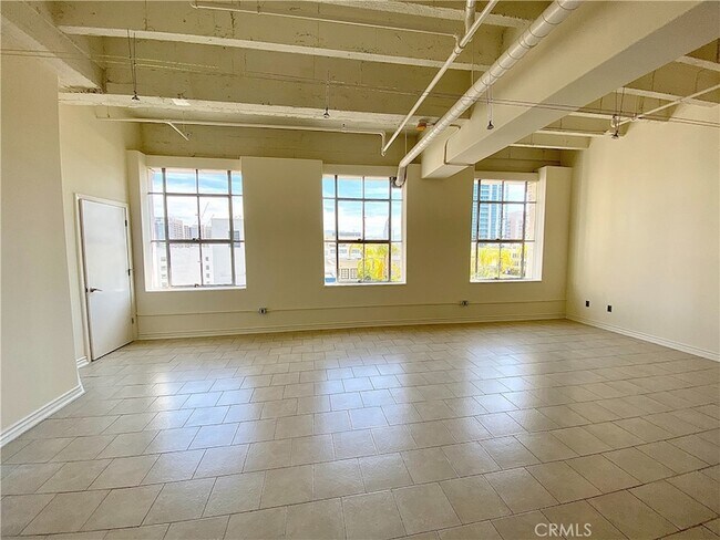 Photo - 312 W 5th St Condo Unit 1125