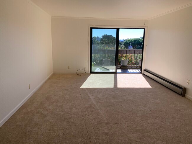 Large Living Room - 5179 Diamond Heights Blvd Unit # 110
